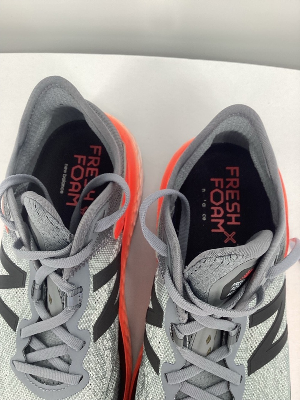 New Balance Fresh Foam More v2 Gray- Orange - Picture 6 of 9